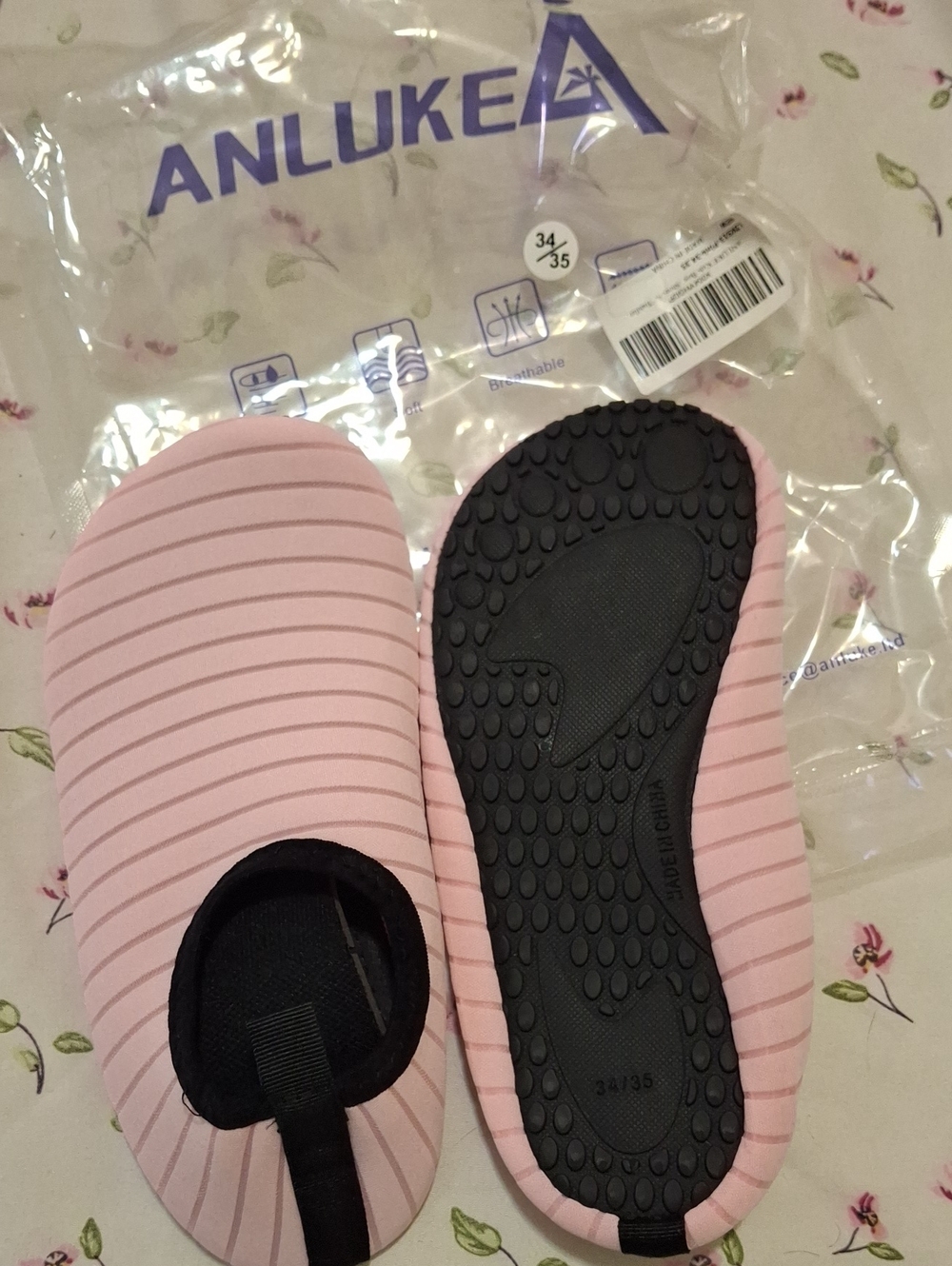 Kids Pink Slip-On Water Shoes